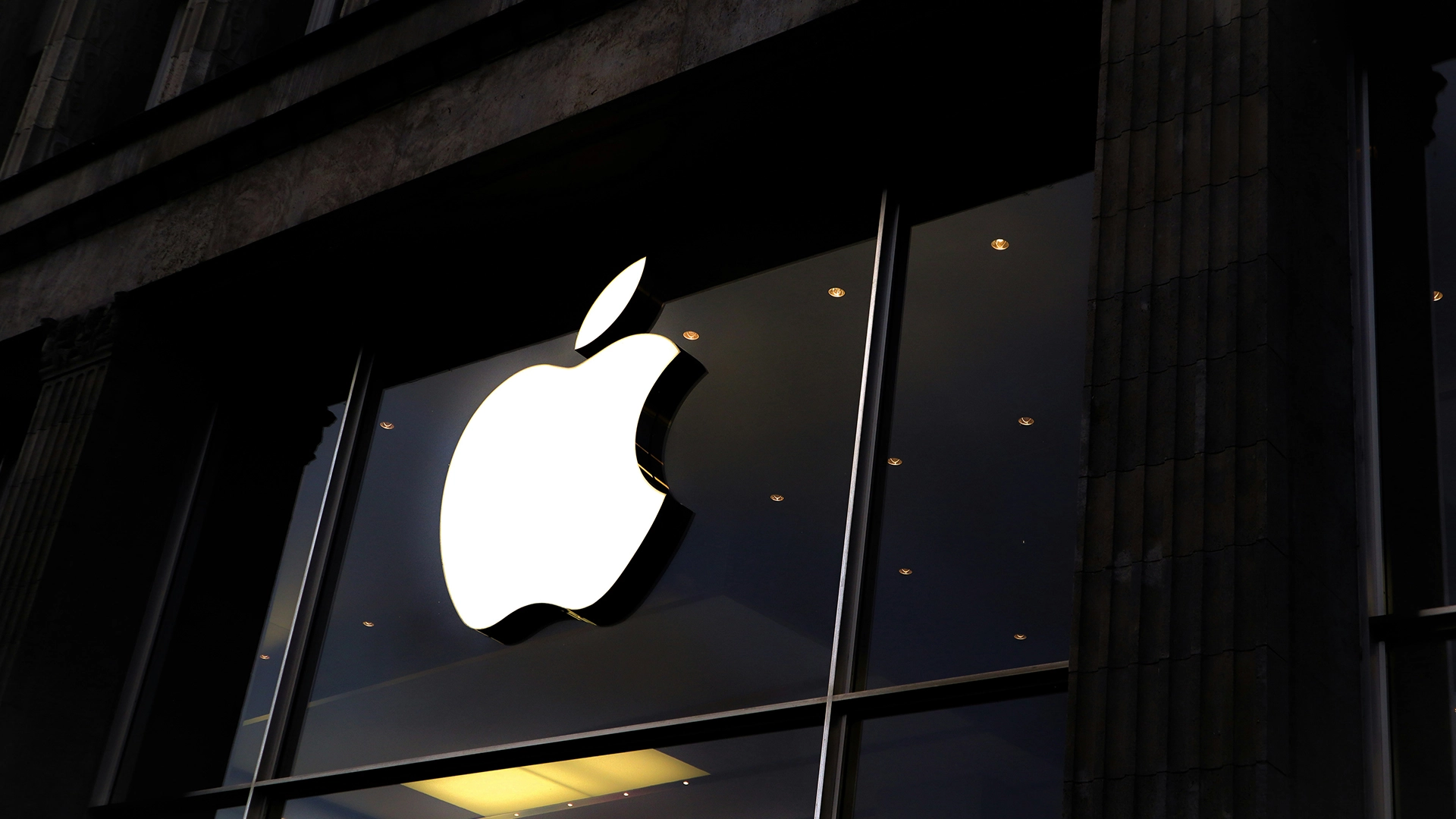 Apple, Yapay Zeka Geliştirme &Uuml;zerine Harcamalarını Artırmayı Planlıyor